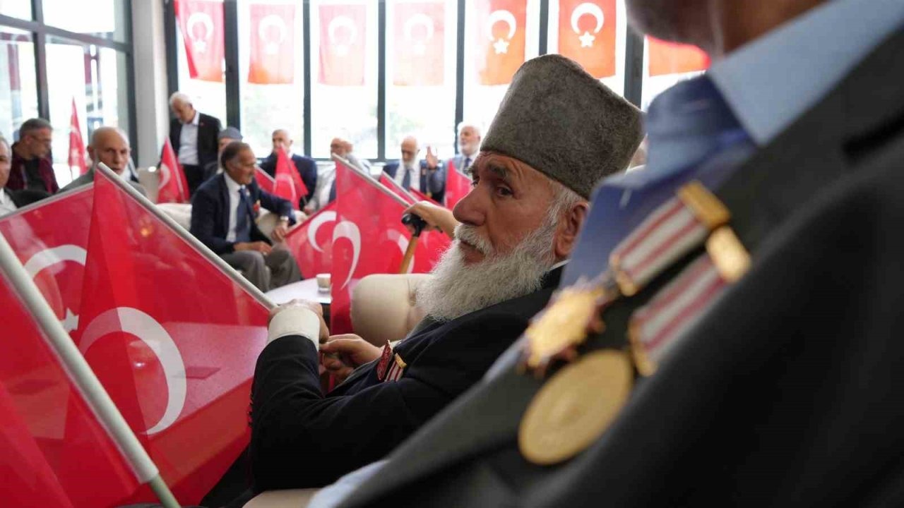 Kıbrıs gazilerinden "Devlet İftihar Madalyası" talebi