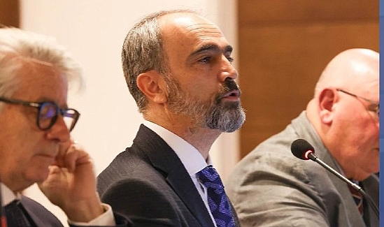 Rektör Türkmen güven tazeledi