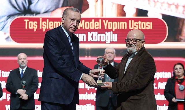 Cumhurbaşkanı Erdoğan: "Batıcı zihniyetin Türkiye'nin kültür hayatında açtığı yaralar halen kapanmadı"