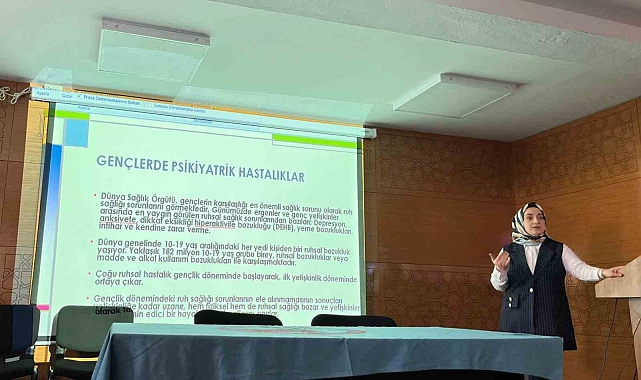 Bayburt'ta lise öğrencilerine damgalamayla mücadele eğitimi verildi