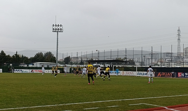 İlk yarıda 3 gol var
