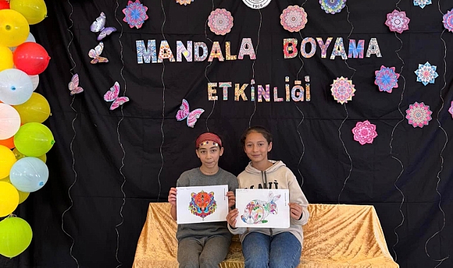 Çocuklar rengarenk boyamalar yaptılar