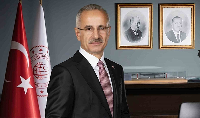 Ulaştırma ve Altyapı Bakanı Abdulkadir Uraloğlu: "933 bin balon yolcusu ile tüm zamanların yolcu rekoru kırıldı"
