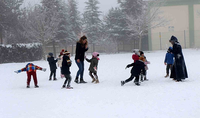 Erzincan'ın 2 ilçesinde okullara kar tatili