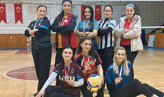Bayburt'un kadın polisleri şampiyon...