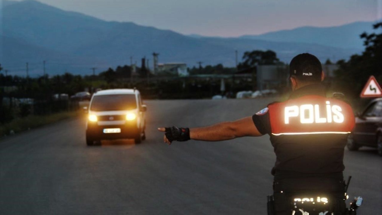 Erzincan’da aranması bulunan 17 şahıs yakalandı
