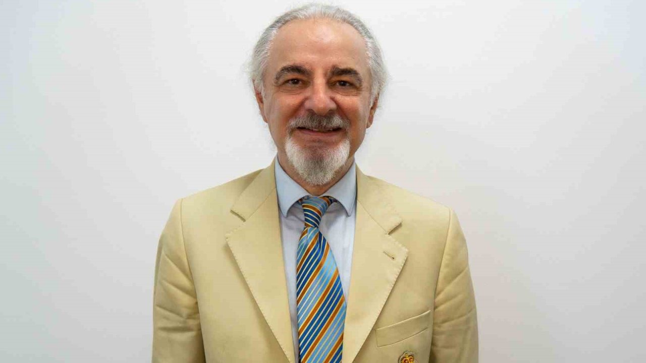 Prof. Dr. Adnan Çalık: "Kanser kelimesi eskisi gibi ‘son’ anlamına gelmiyor"