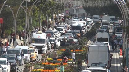 Artış sürüyor, trafik çilesi büyüyor!