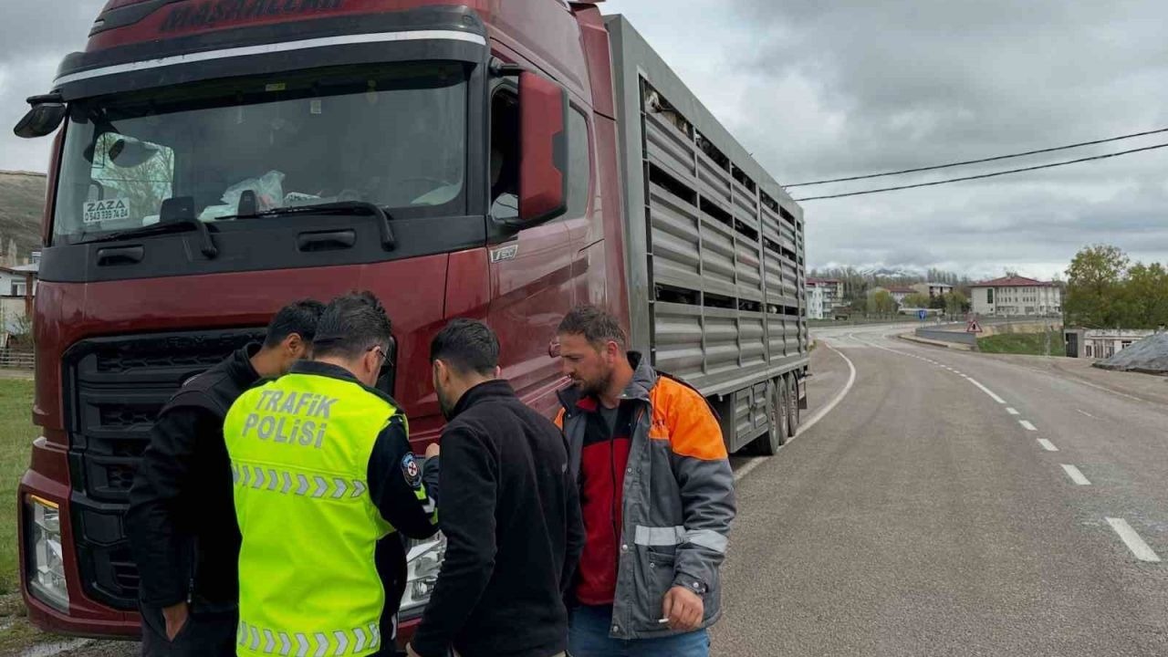 Bayram öncesi yol kontrolleri devam ediyor