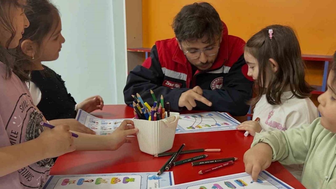 Minik öğrenciler suyun değerini öğrendi