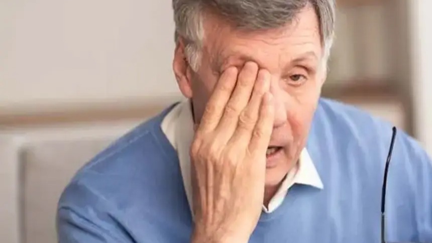 "Düz çizgileri eğri görüyorsanız dikkat"