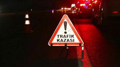 Gece yarısı trafik kazası: 2 yaralı!