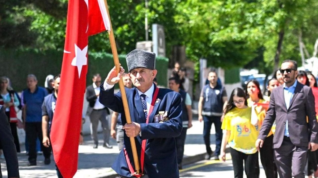 Mesci: ’’Atatürk, Anadolu topraklarında bir umut meşalesi yakmıştır’’